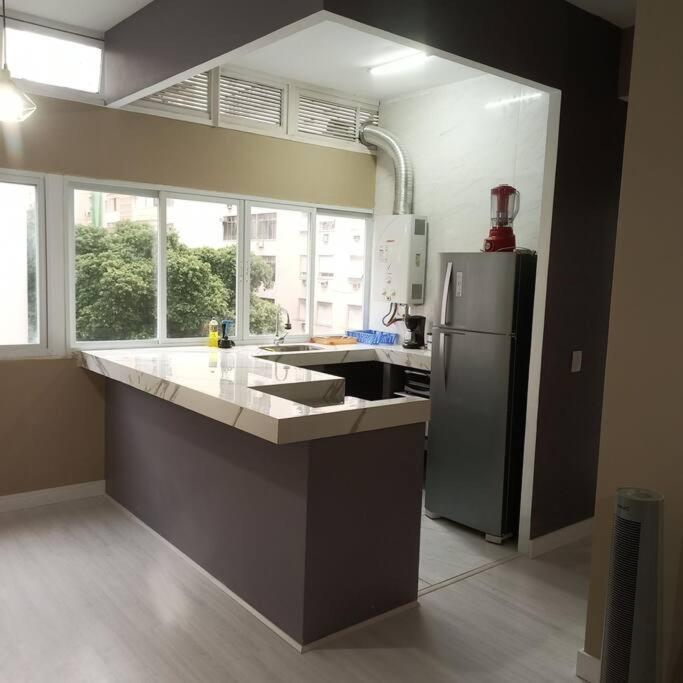 Apartamento Ponto De Copacabana Excelente Amplo Arejado E Iluminado Río de Janeiro